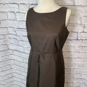 J Crew. 100% Silk. Timeless Chocolate Brown Sleeveless Cocktail Dress. Size 10P.